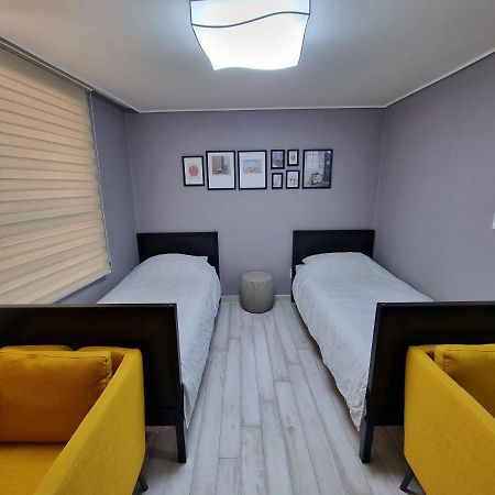 Bluehum Guest House Inchon Exteriör bild