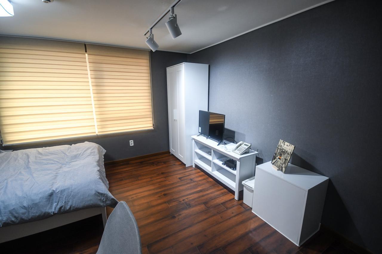 Bluehum Guest House Inchon Exteriör bild